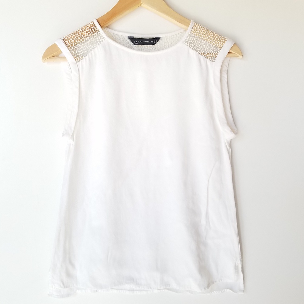 ZARA Woman Short Sleeve White blouse Size Small